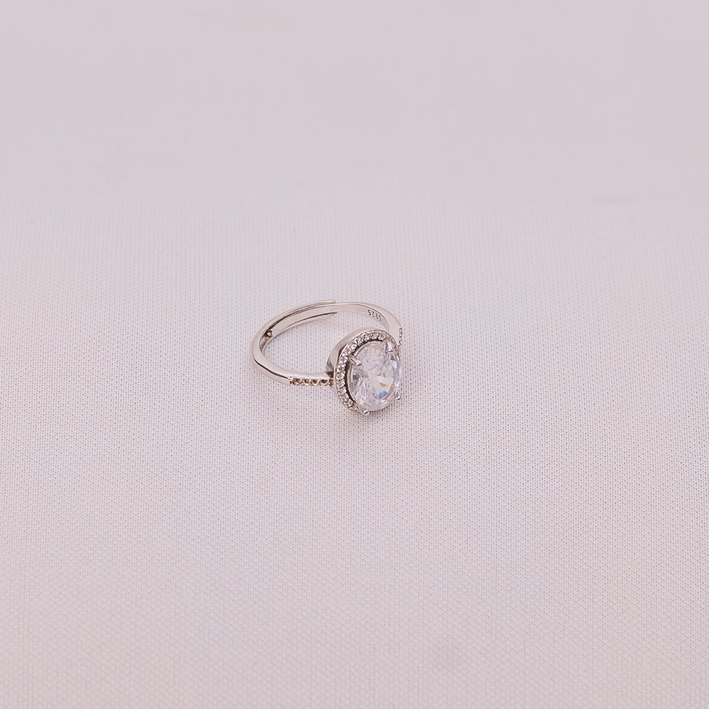 Opale Oval Halo Ring