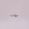 Lumière Solitaire Ring