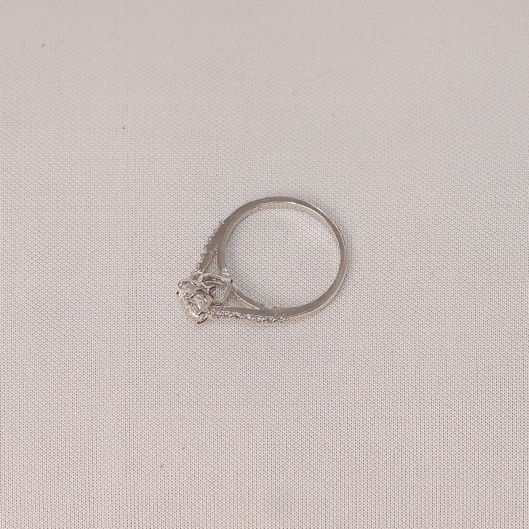 Seren Solitaire Ring