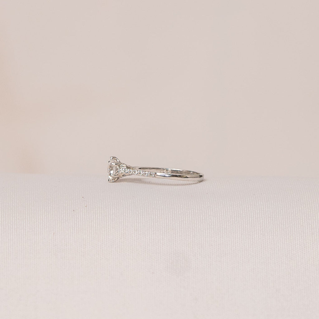 Seren Solitaire Ring