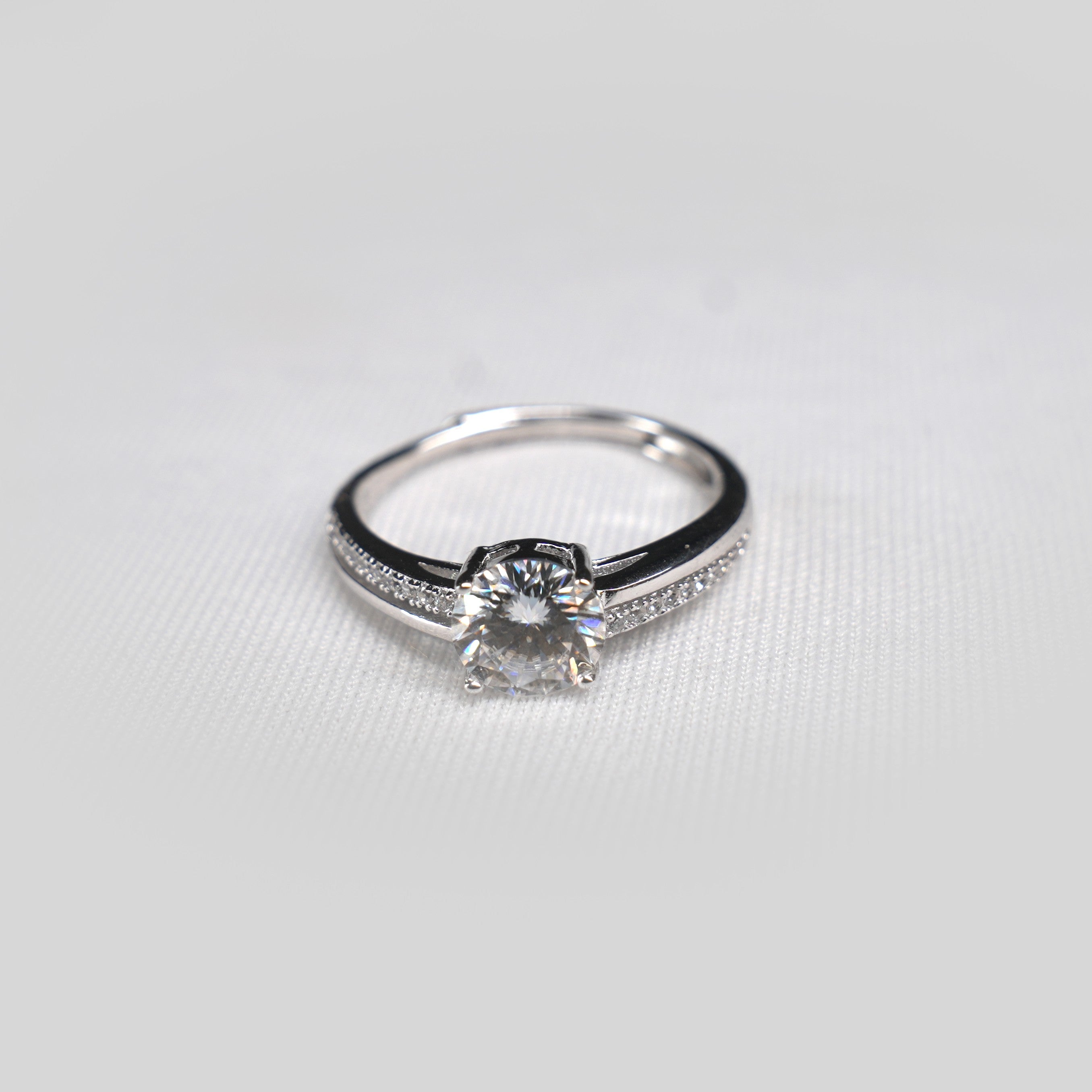 Milgrain Crown Solitaire Ring