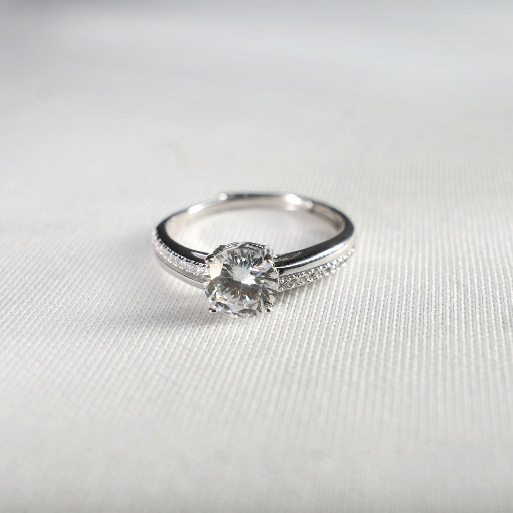 Milgrain Crown Solitaire Ring
