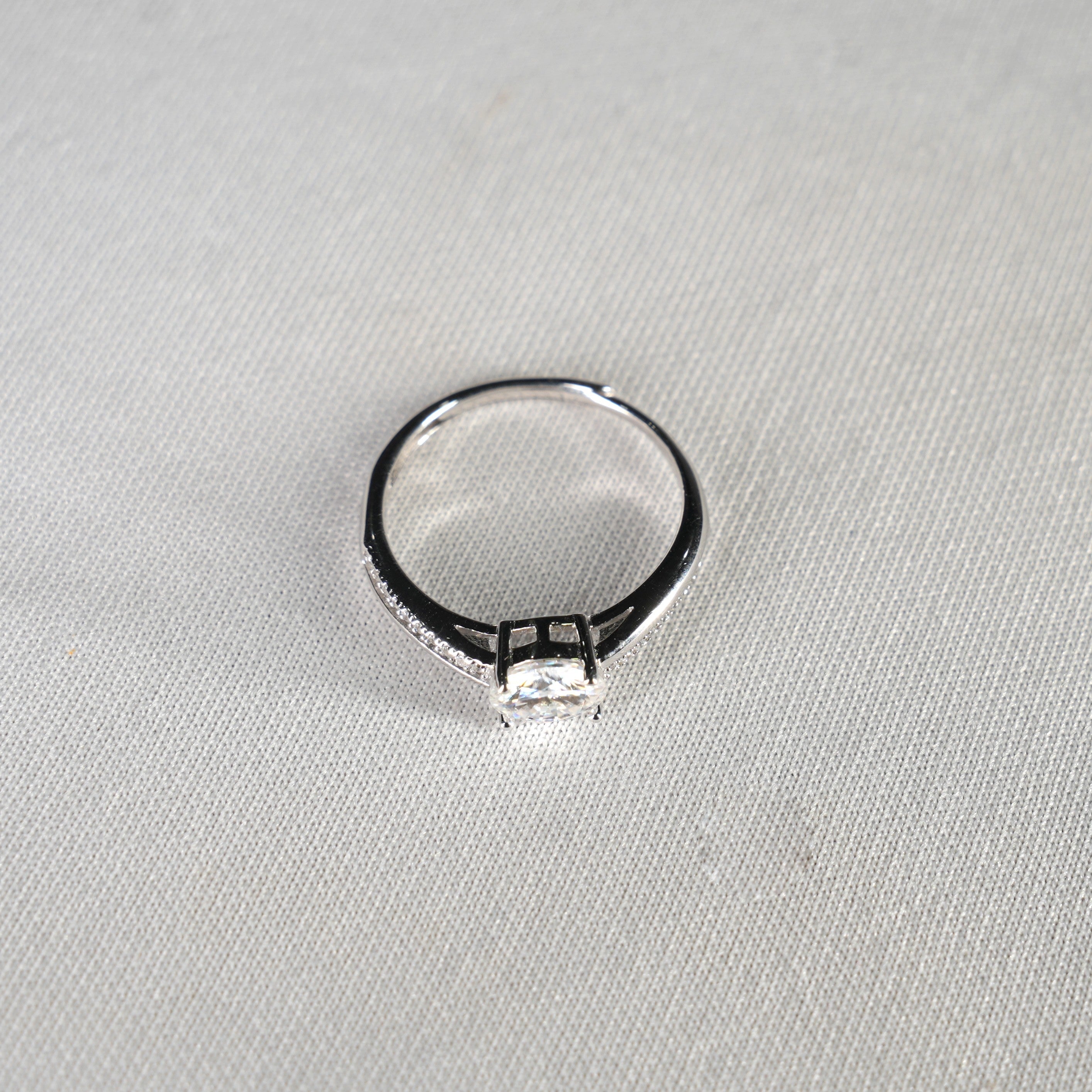 Milgrain Crown Solitaire Ring