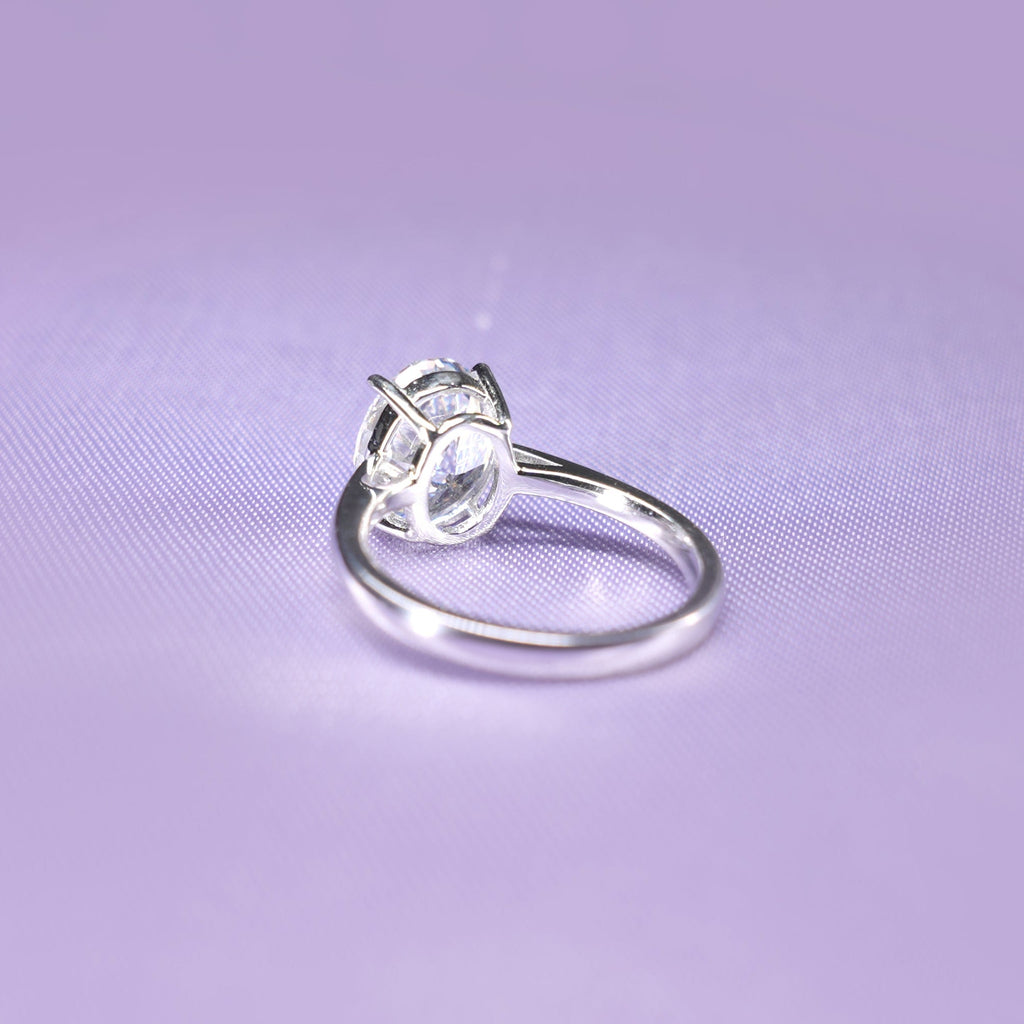 Grand Oval Pure Solitaire Ring