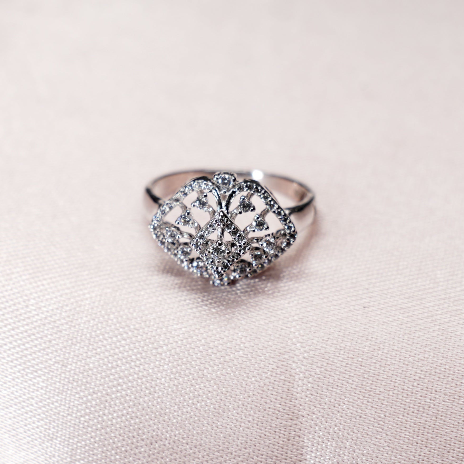 Trendy Minimal Silver Ring