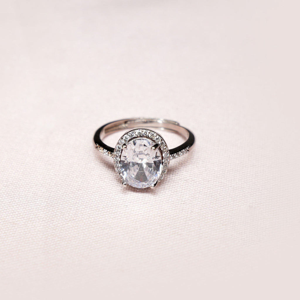 Opale Oval Halo Ring