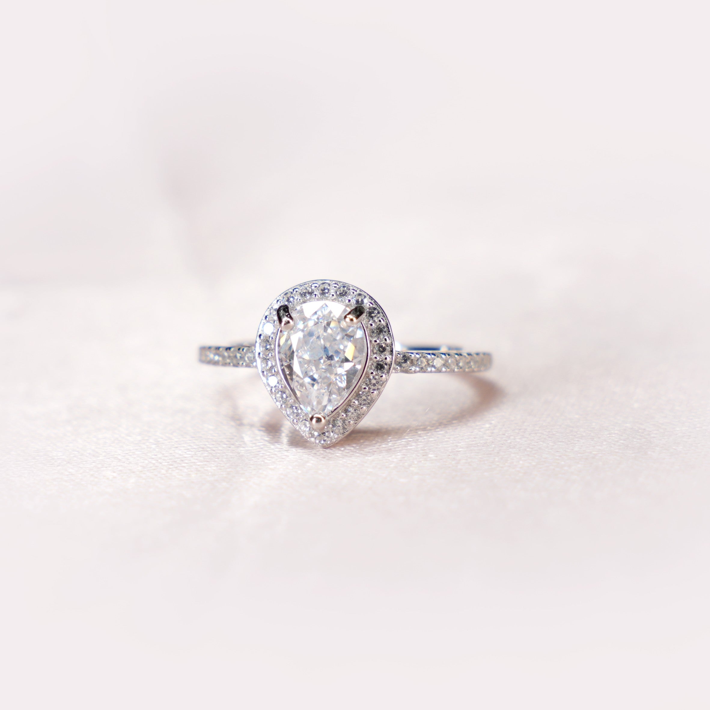 Pear Halo Pavé Solitaire Ring