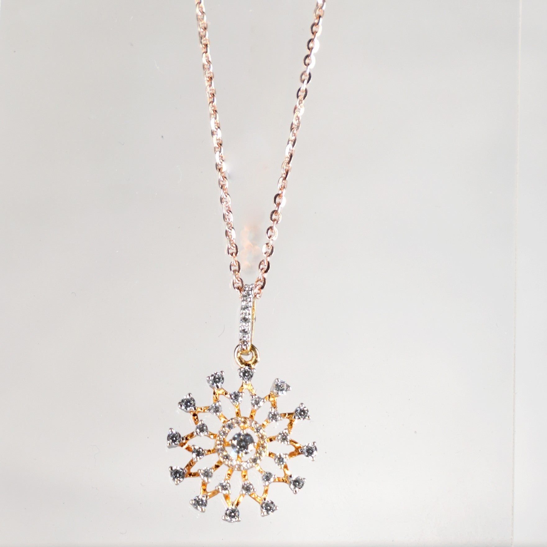 Soleil Gold Sunburst Pendant Necklace